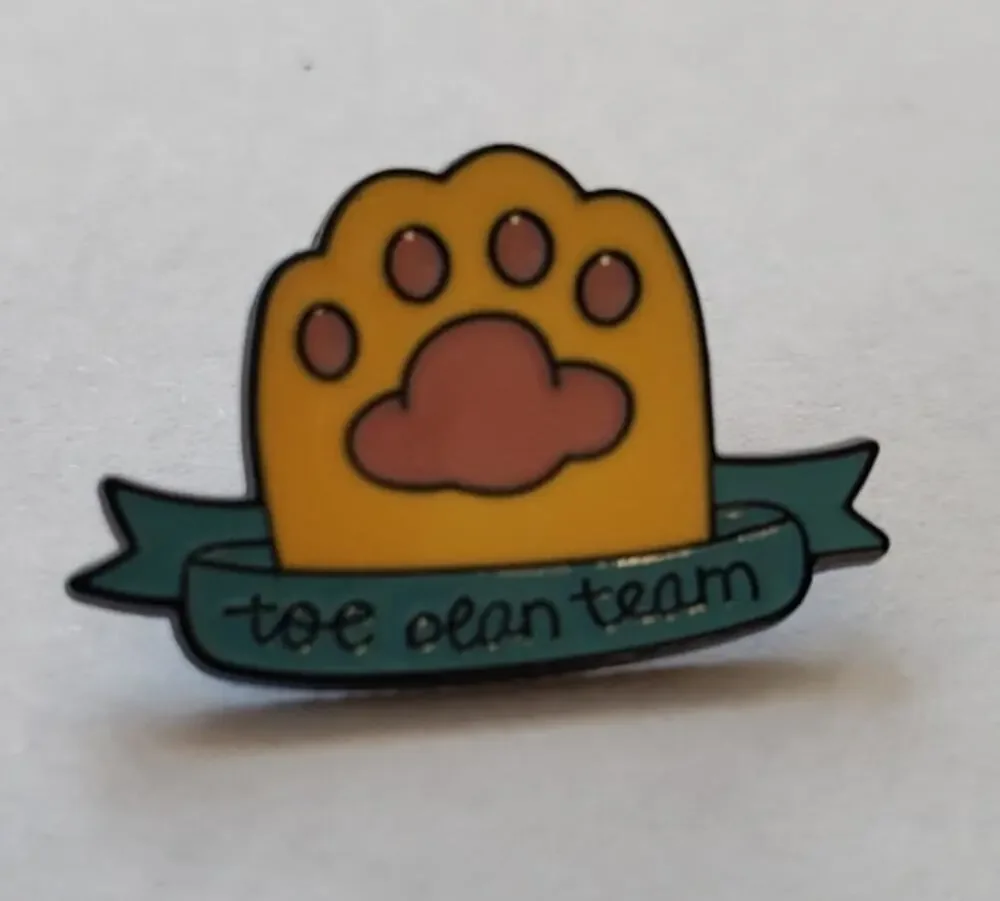 Cute Toe Bean Club Cat Paw Pin Kitty Lapel Hat Brooch